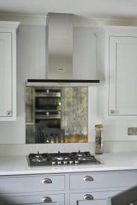 Antique mirror splashback 